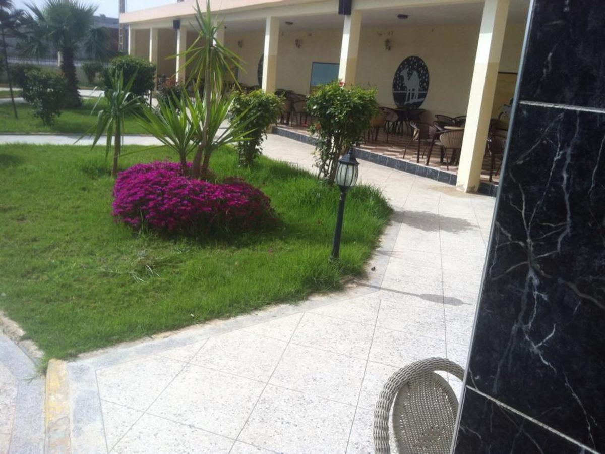 Motel Paris Dakar Selouane 외부 사진
