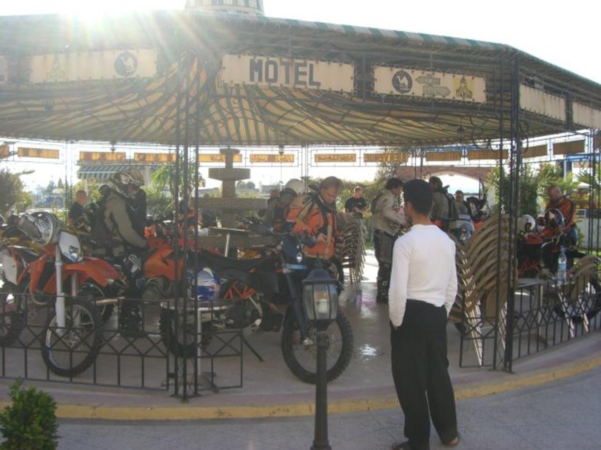 Motel Paris Dakar Selouane 외부 사진